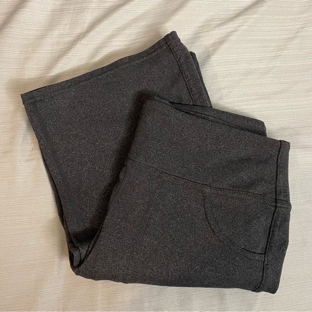 ATHLETA Gray Performance Wear Pants Size Small - Picture 6 of 6